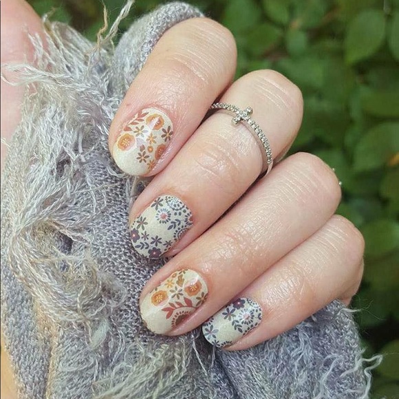 Jamberry Boho Blossom - Picture 3 of 3
